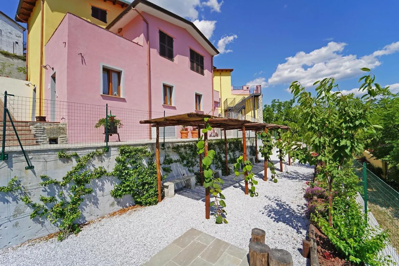 Villa Podere Dei Poeti 20 Pax Serricciolo